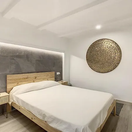 Apartcity Triana Apartment
