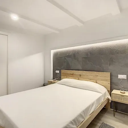 Apartment Apartcity Triana