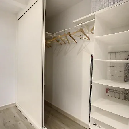 Apartment Apartcity Triana
