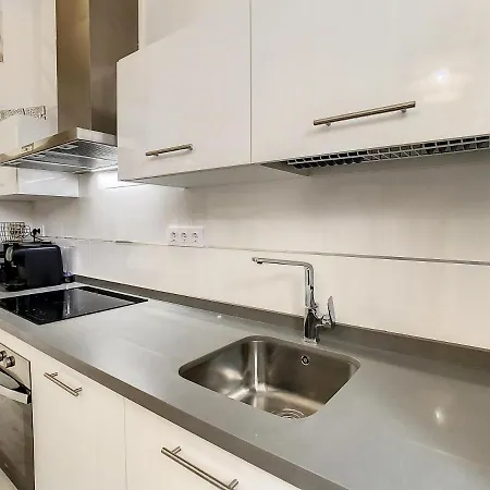 Apartment Apartcity Triana Seville